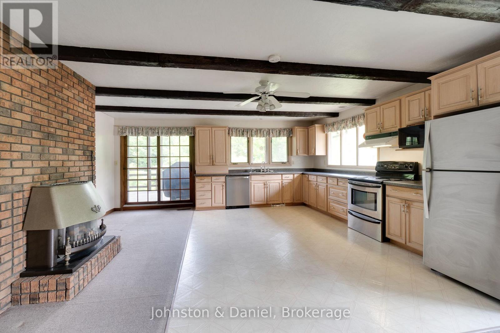 7095 Guelph Line Property Photo 18