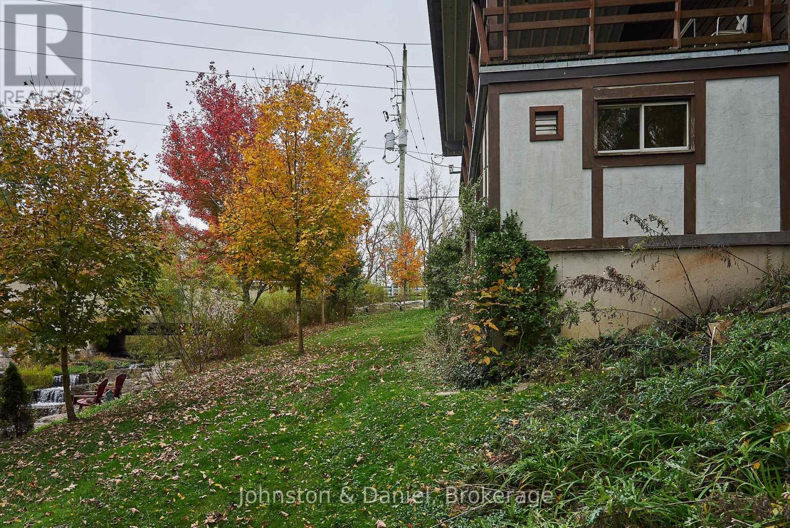 7095 Guelph Line Property Photo 24