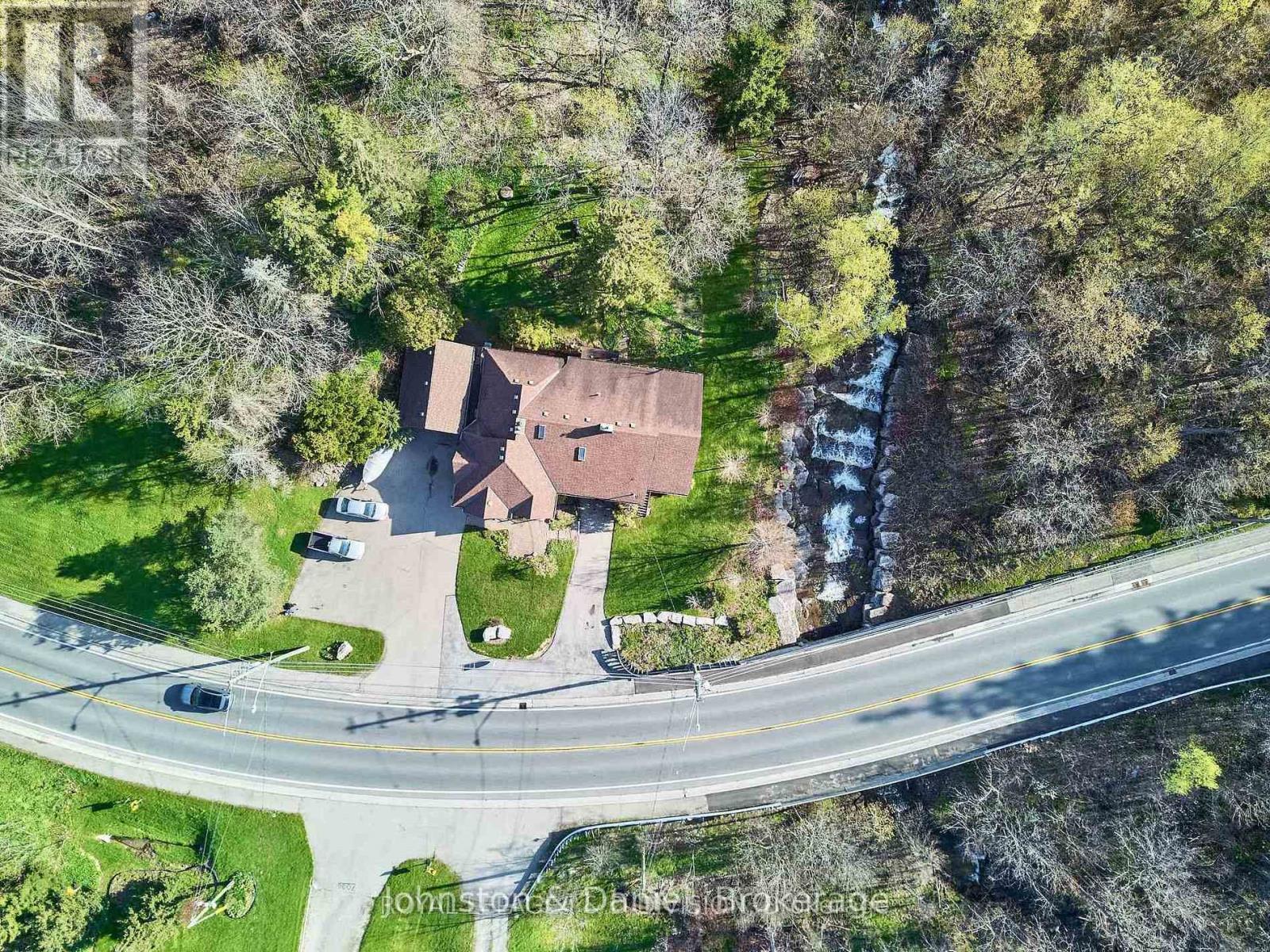 7095 Guelph Line Property Photo 37