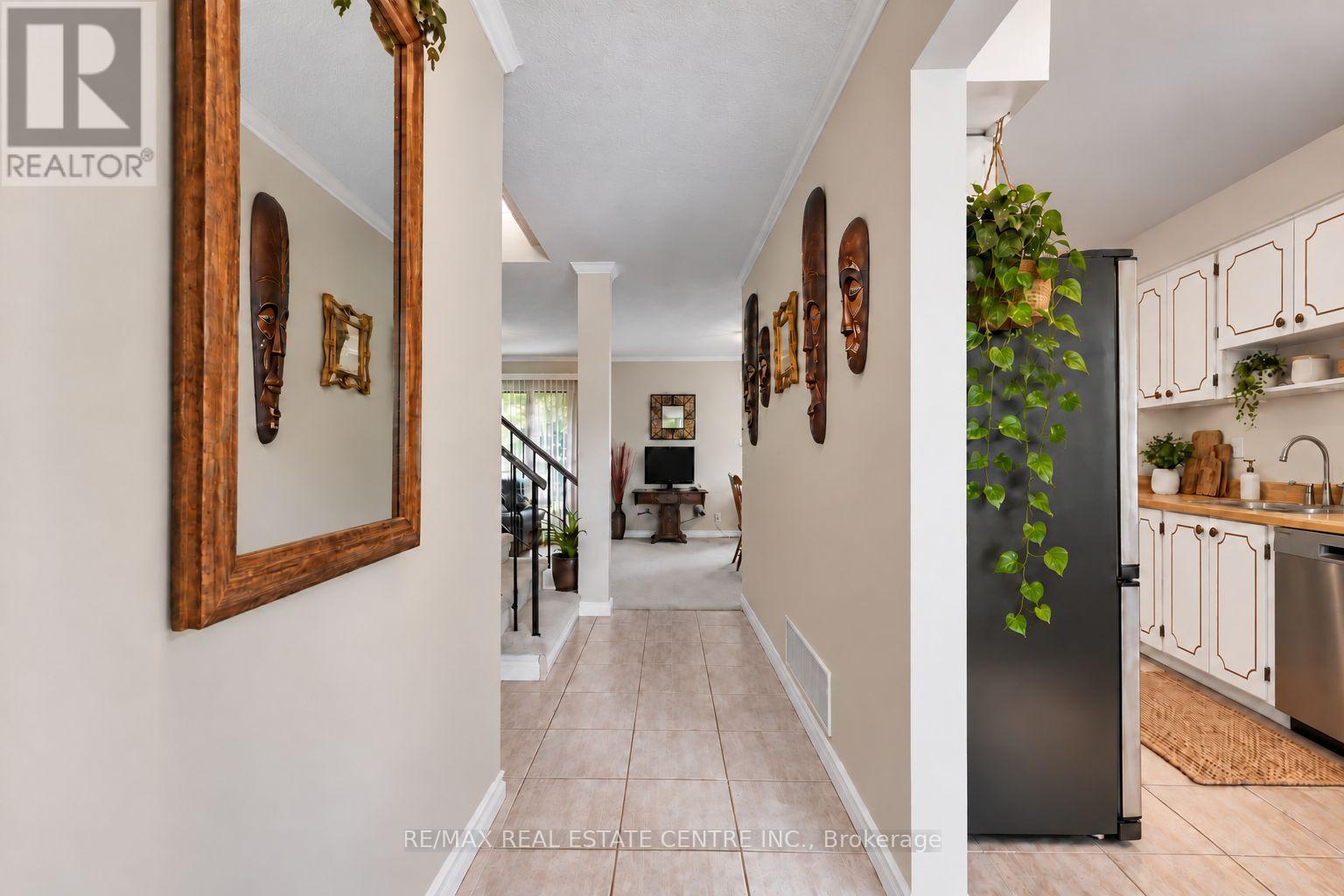 26 Jameson Crescent Property Photo 5