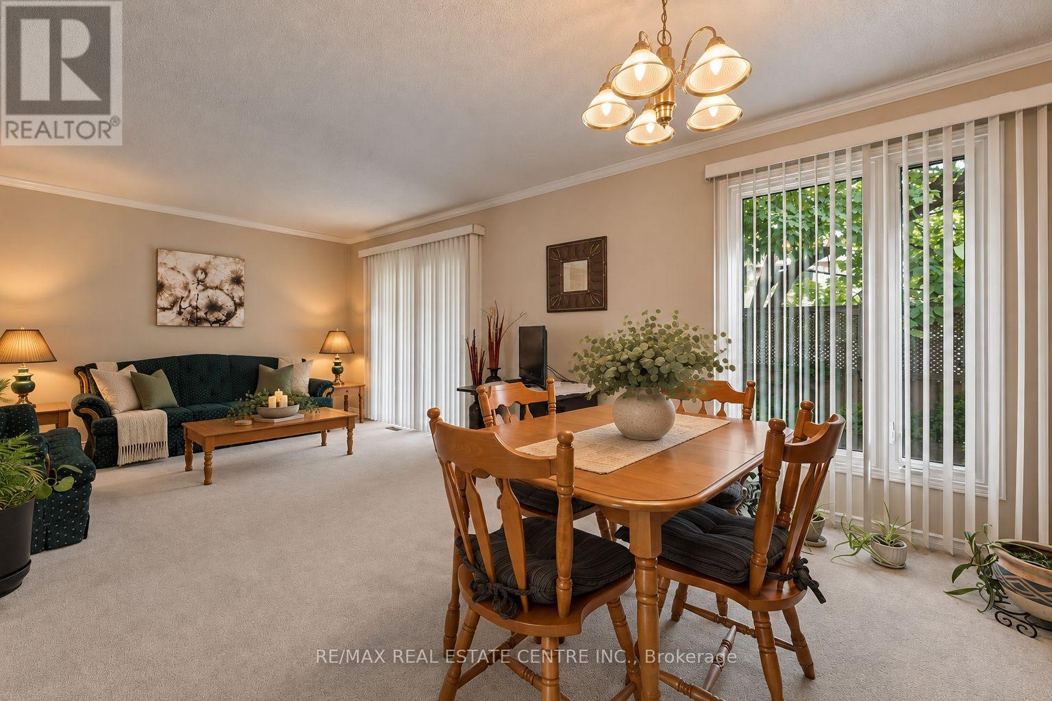 26 Jameson Crescent Property Photo 9