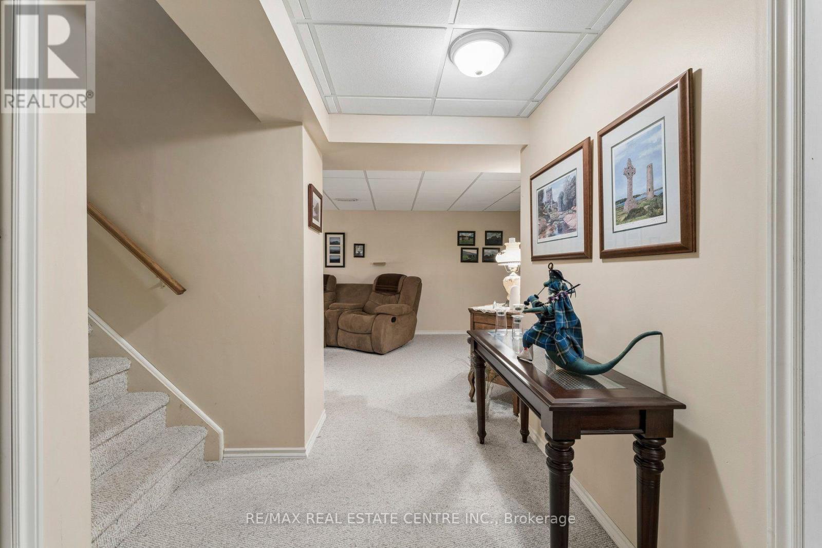 26 Jameson Crescent Property Photo 28