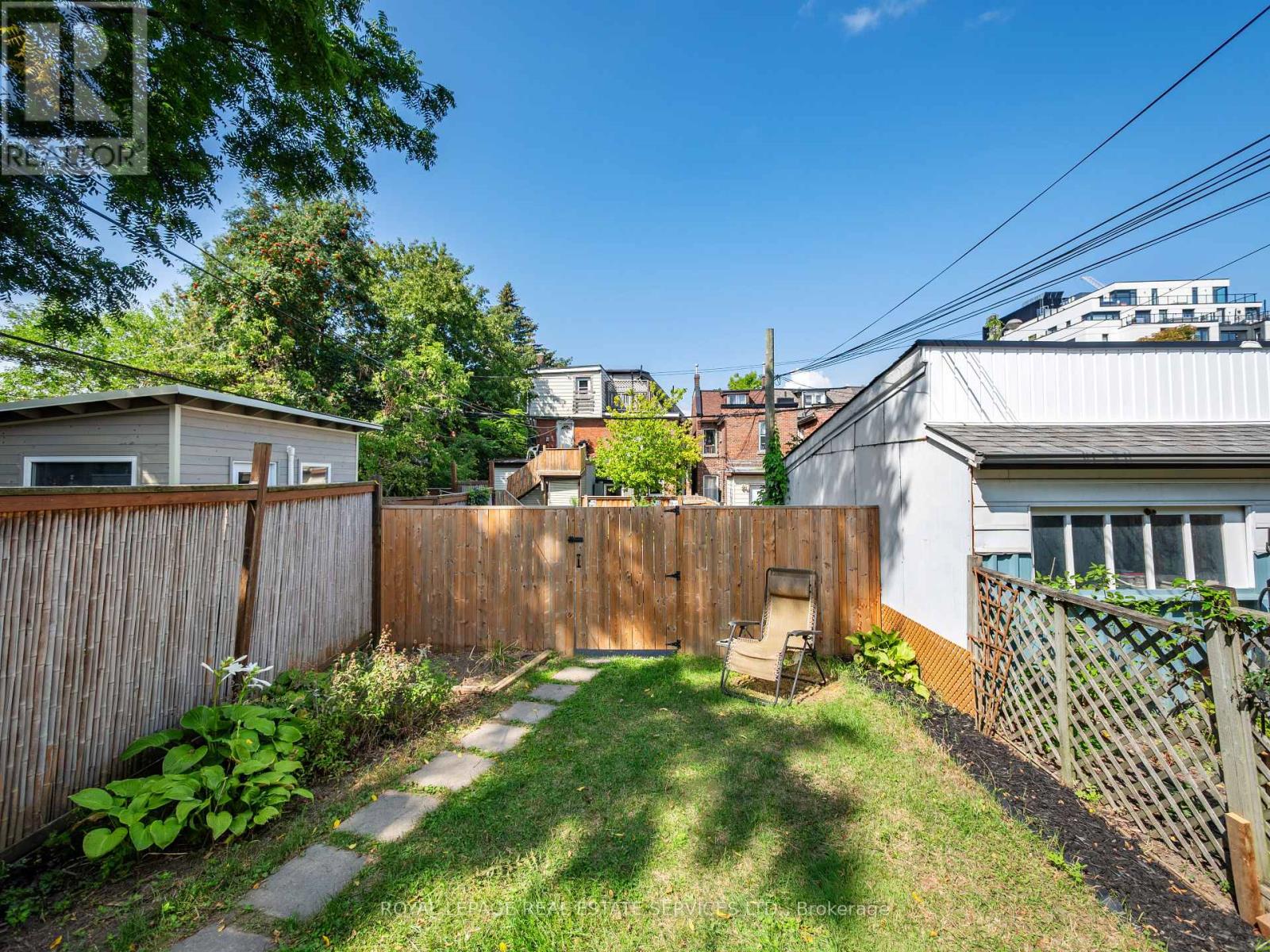 346 Indian Road Crescent Property Photo 50