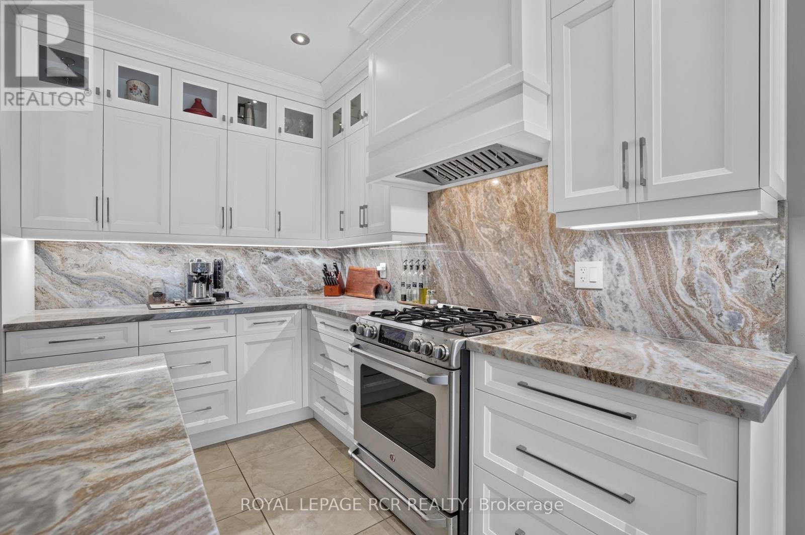 30 Borland Crescent Property Photo 5