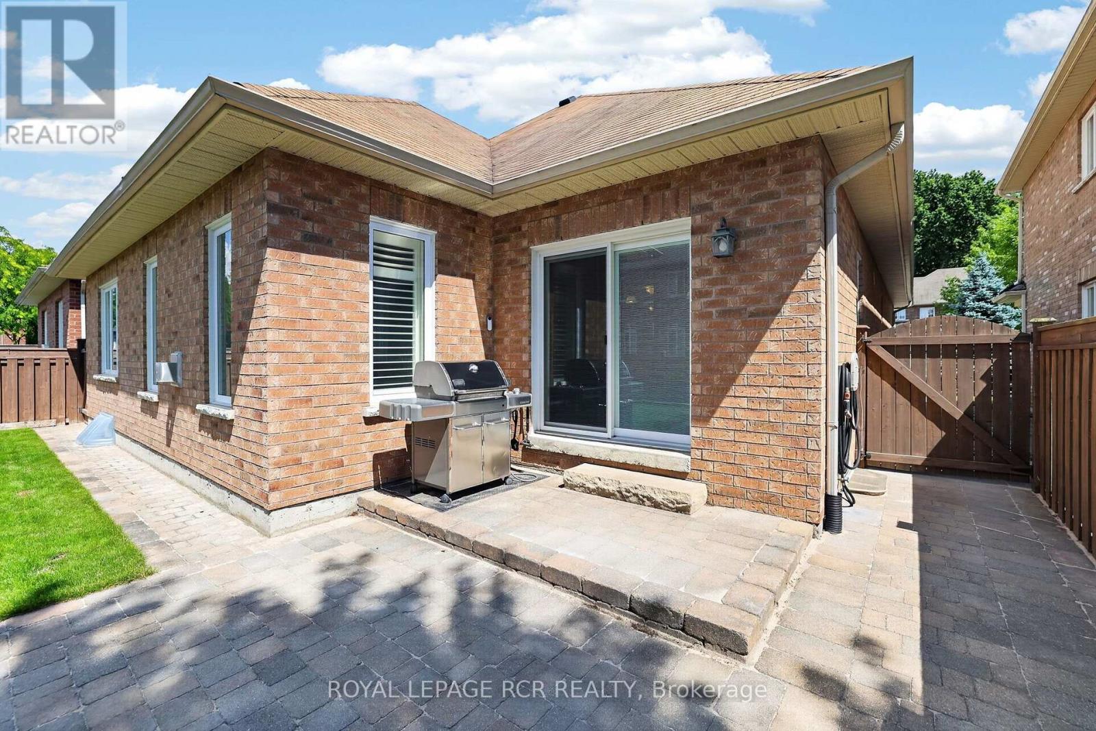 30 Borland Crescent Property Photo 33