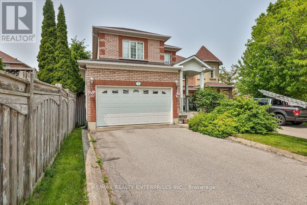 3 Jack Kenny Court Property Photo 3