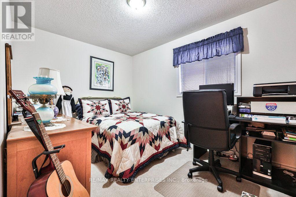 3 Jack Kenny Court Property Photo 28