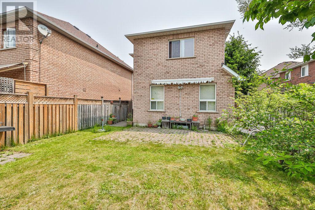 3 Jack Kenny Court Property Photo 32