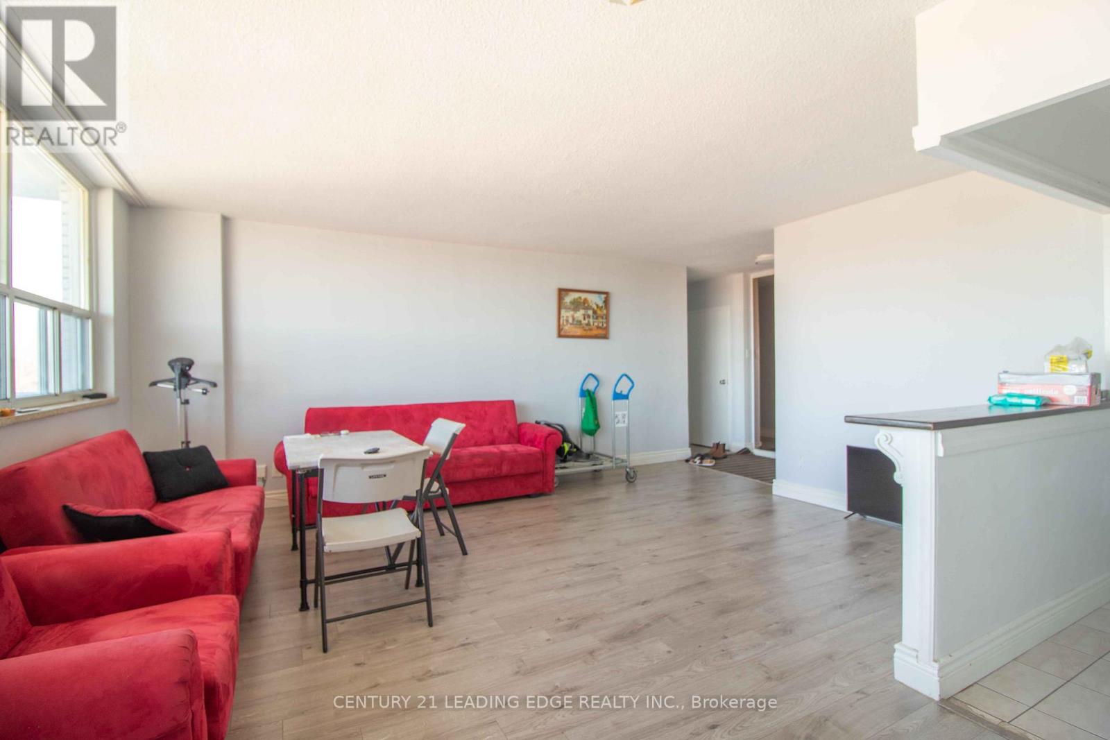 703 - 80 Grandravine Drive Property Photo 5