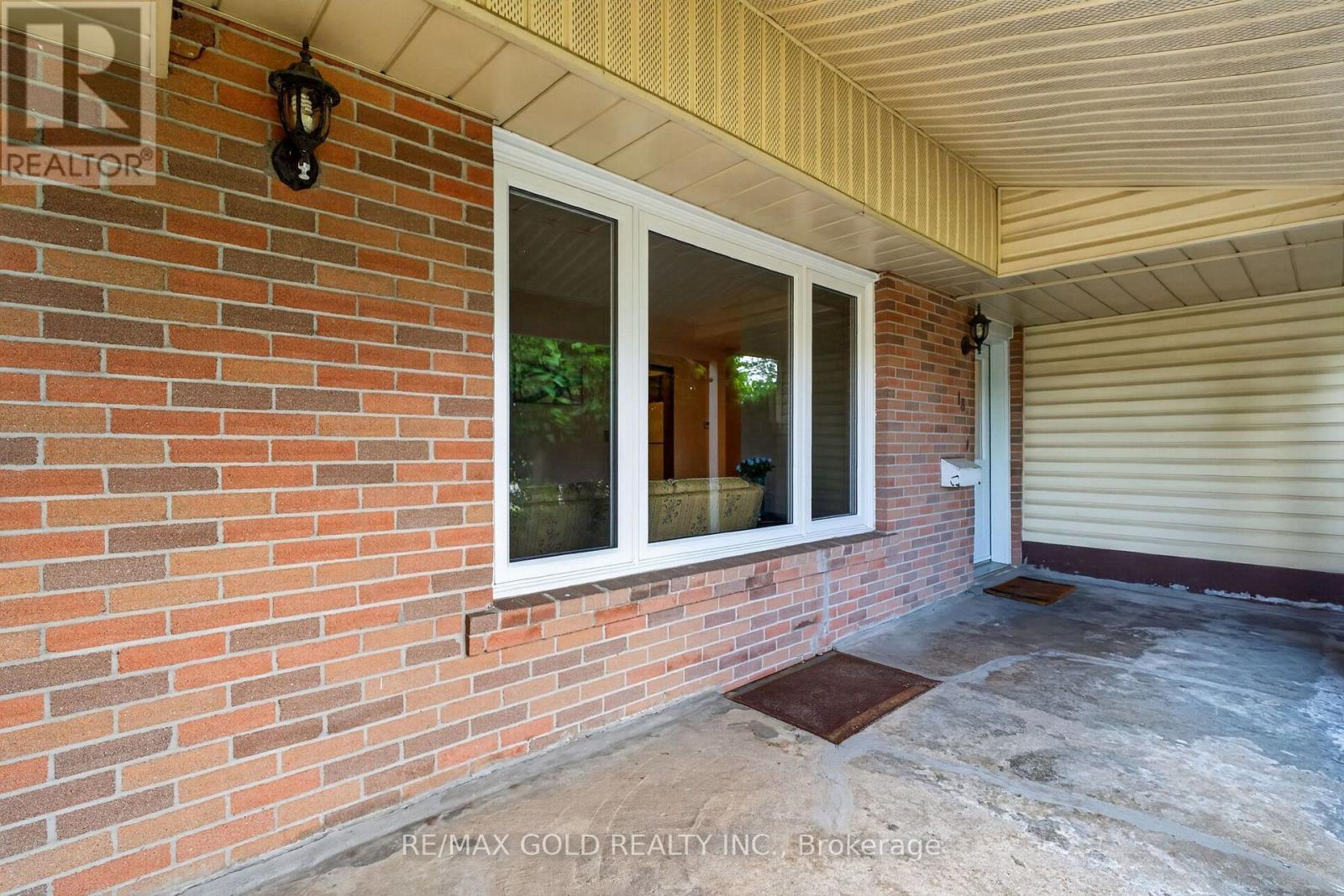 18 Esplanade Road Property Photo 3