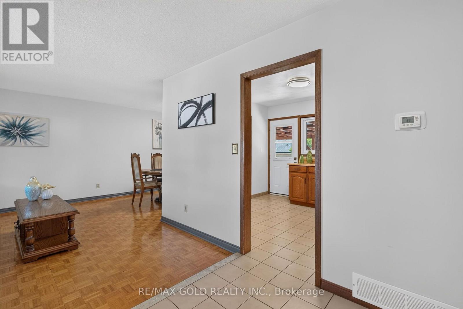 18 Esplanade Road Property Photo 9