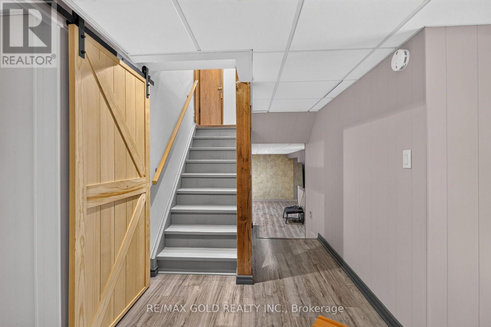 18 Esplanade Road Property Photo 27