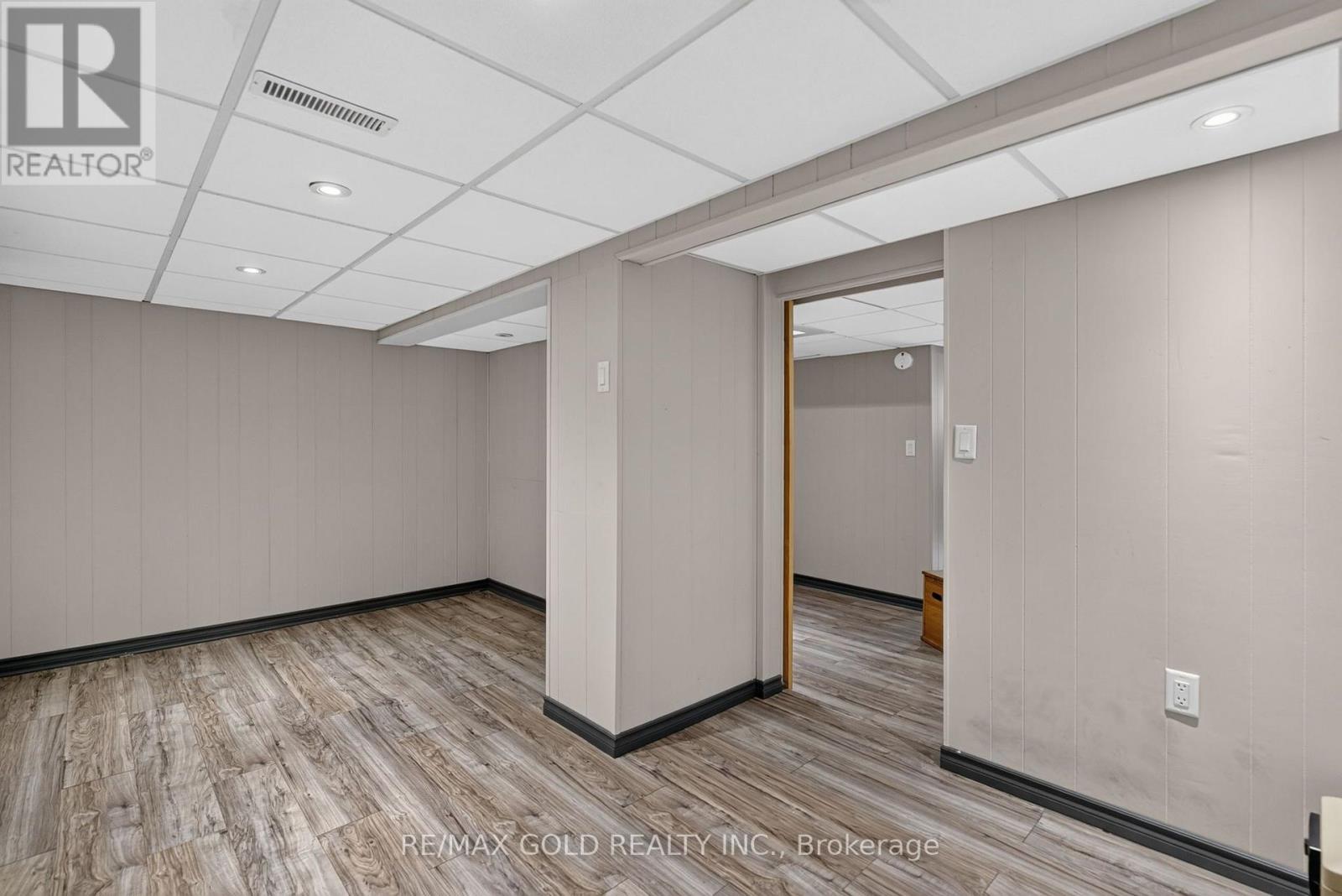 18 Esplanade Road Property Photo 30