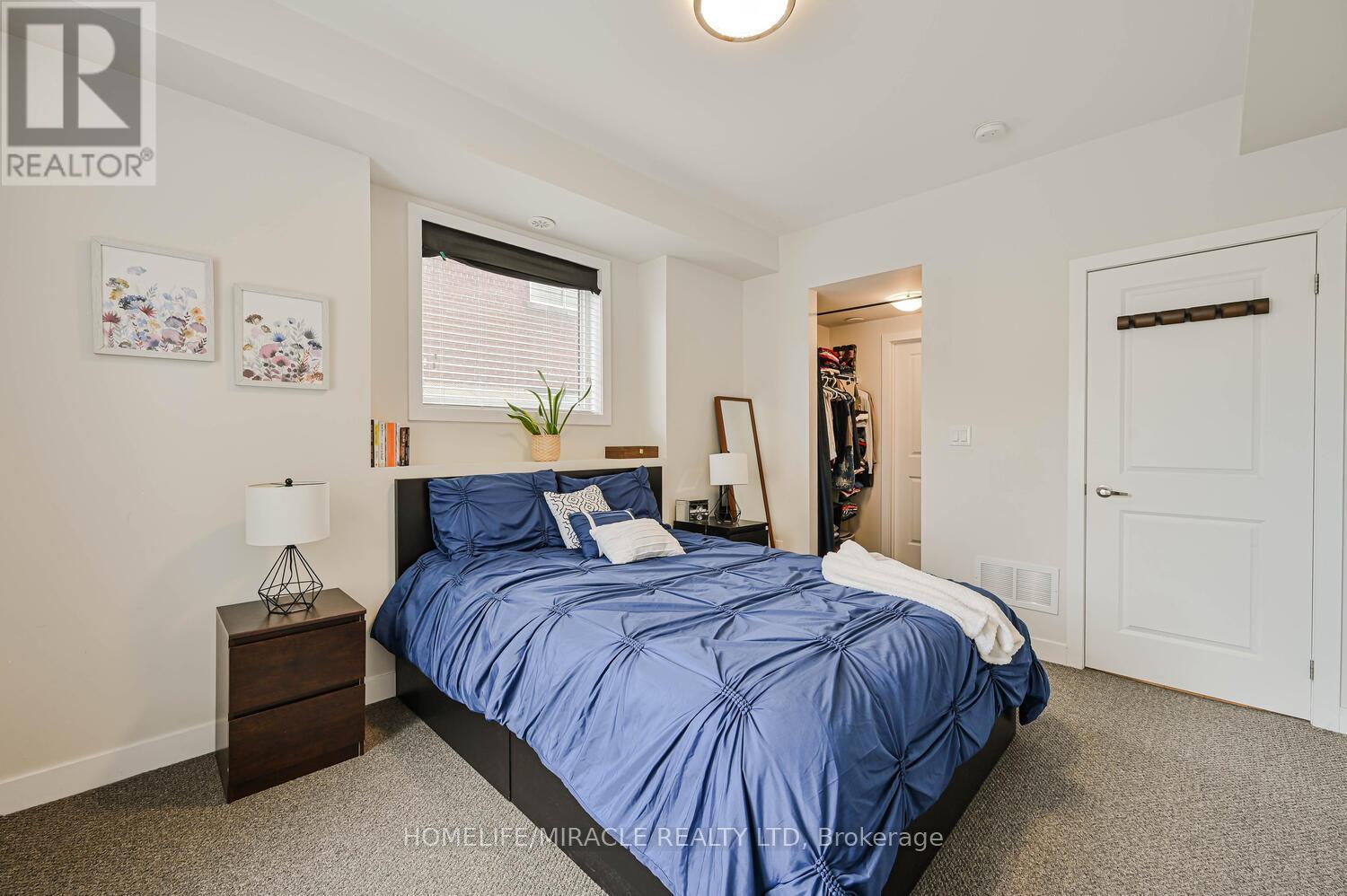 114 - 256 Royal York Road Property Photo 24