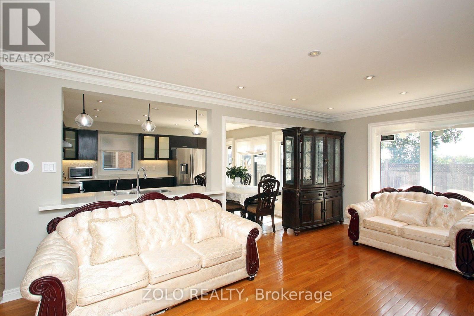 37 Sewells Lane S Property Photo 7