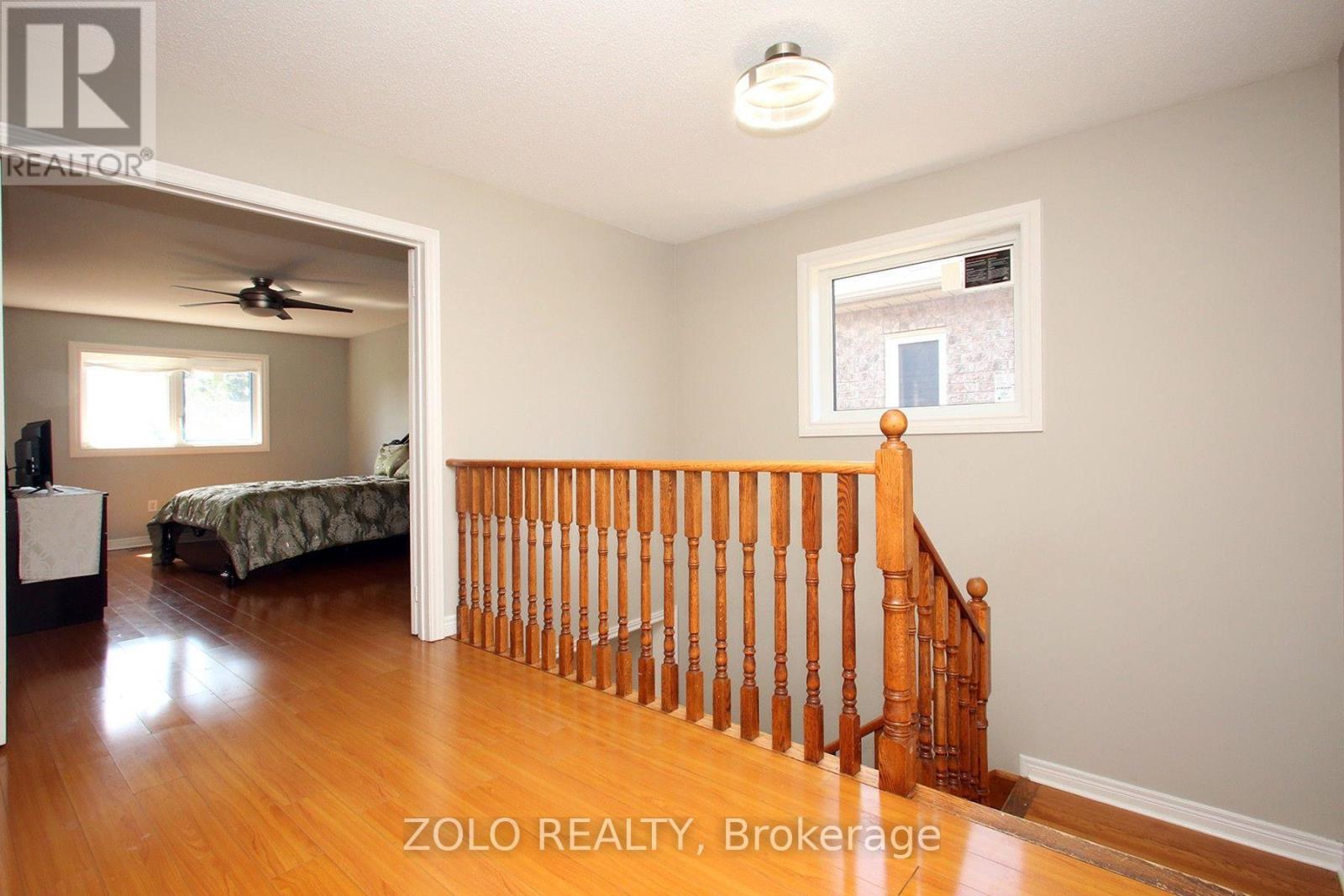 37 Sewells Lane S Property Photo 8