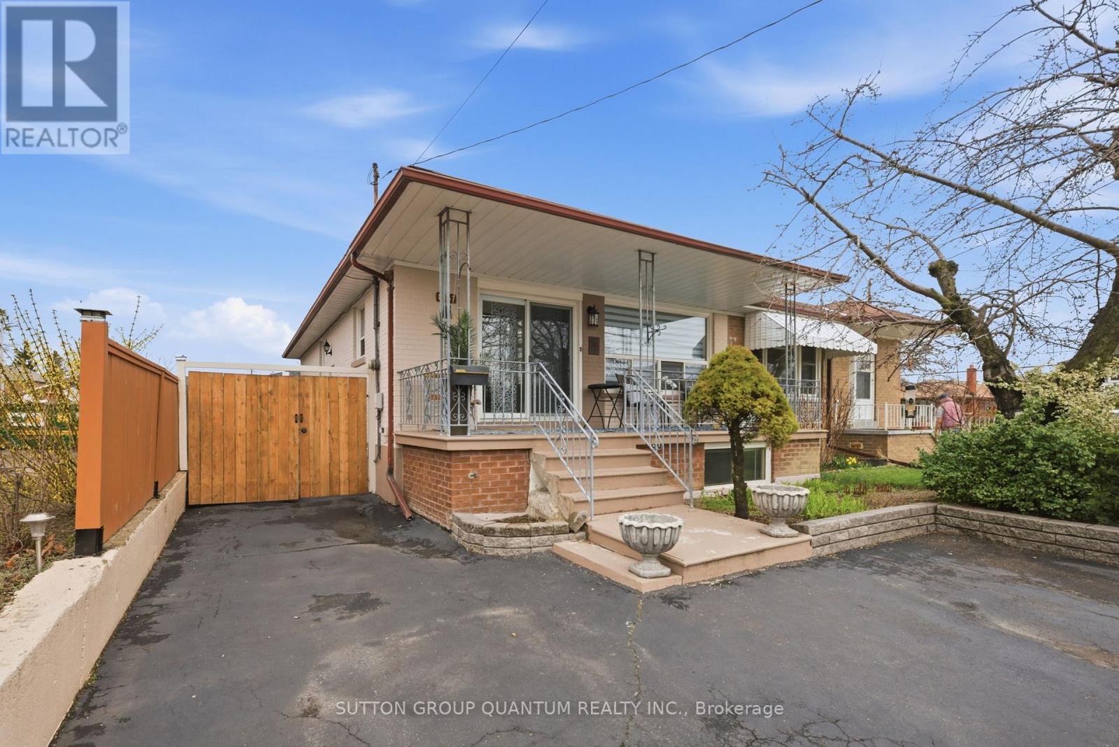 1257 ALEXANDRA AVENUE Property Image
