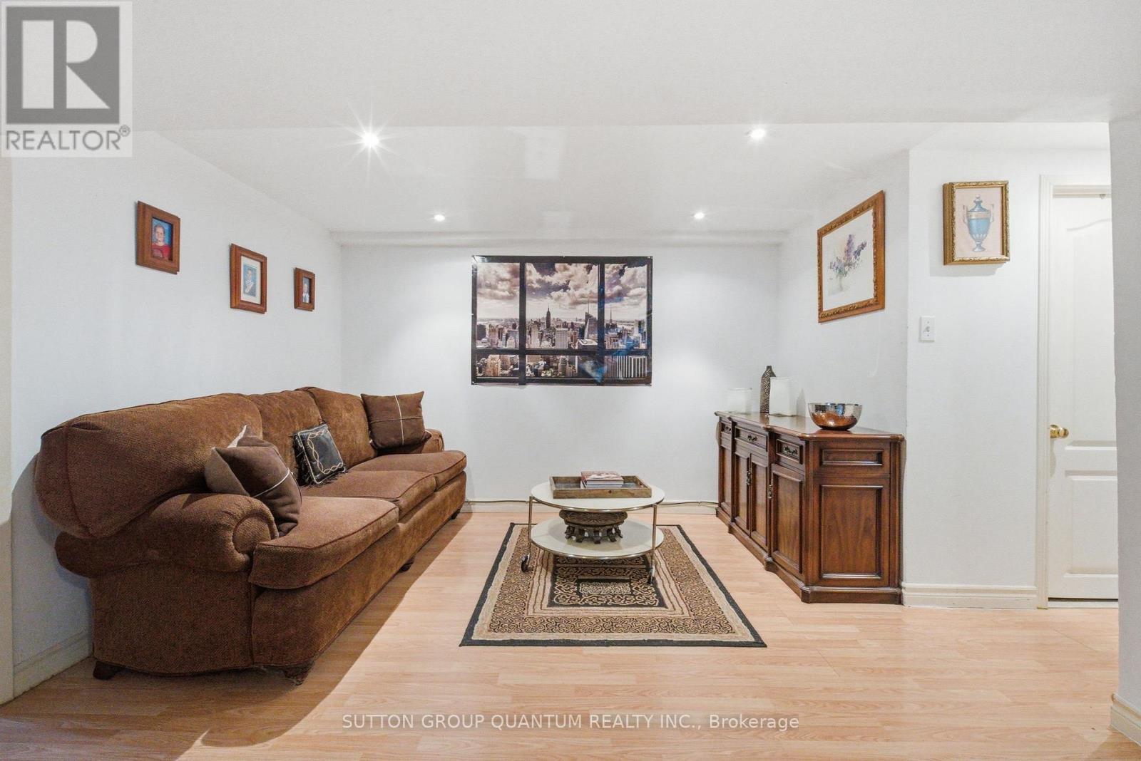 1257 Alexandra Avenue Property Photo 24