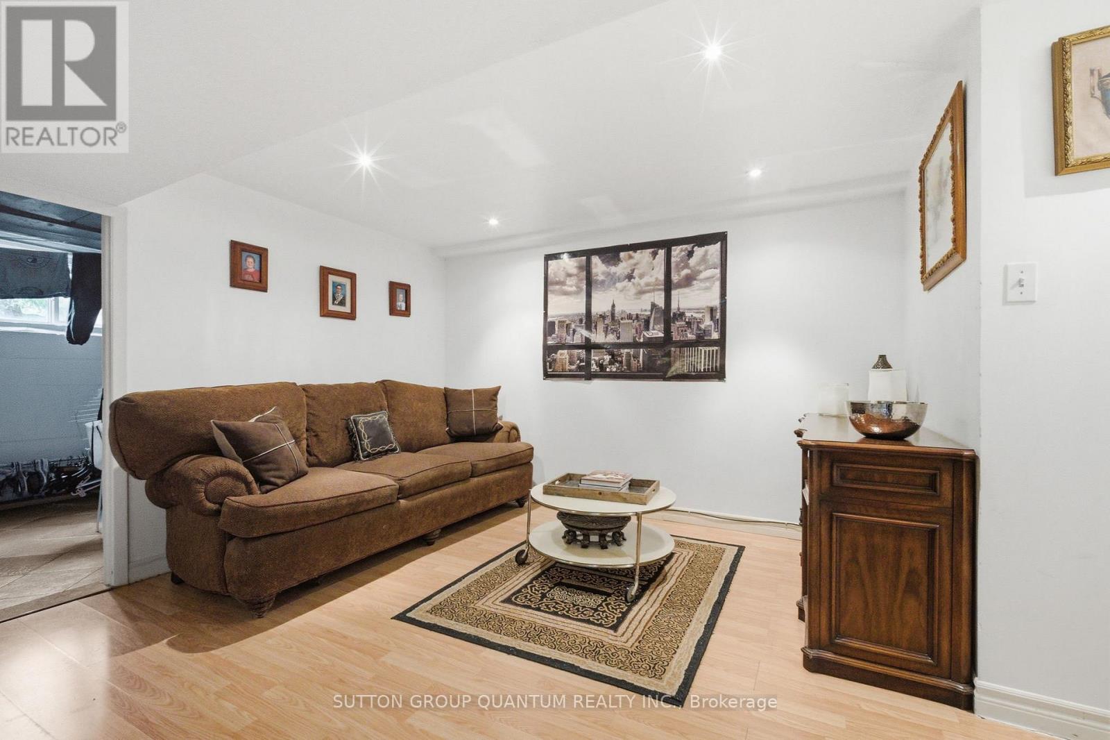 1257 Alexandra Avenue Property Photo 25