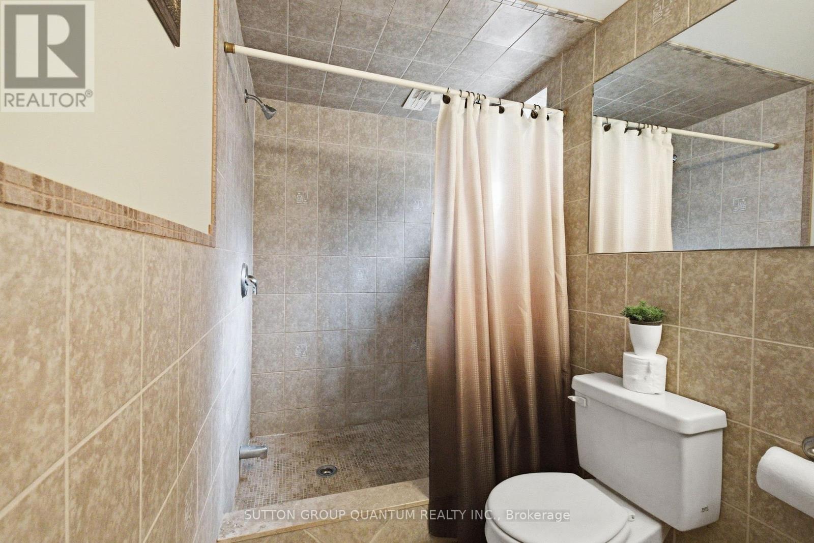 1257 Alexandra Avenue Property Photo 34