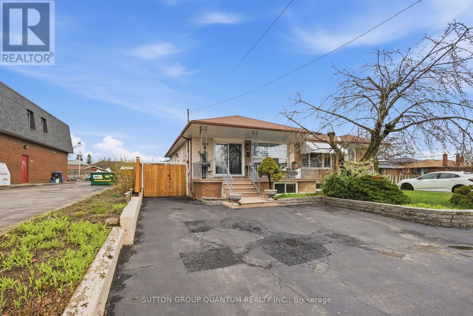 1257 Alexandra Avenue Property Photo 39