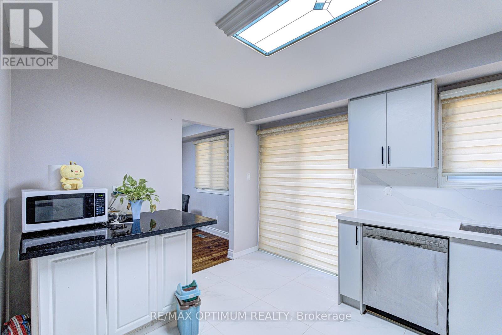 5 Roehampton Crescent Property Photo 7