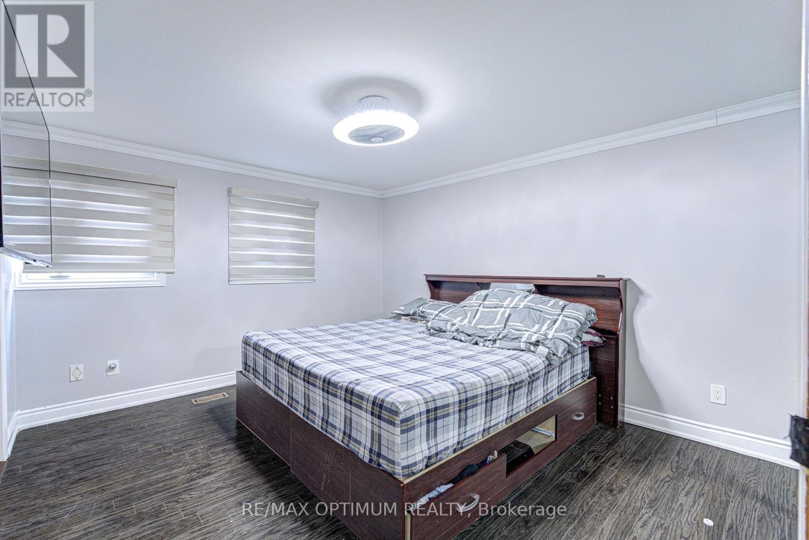 5 Roehampton Crescent Property Photo 11