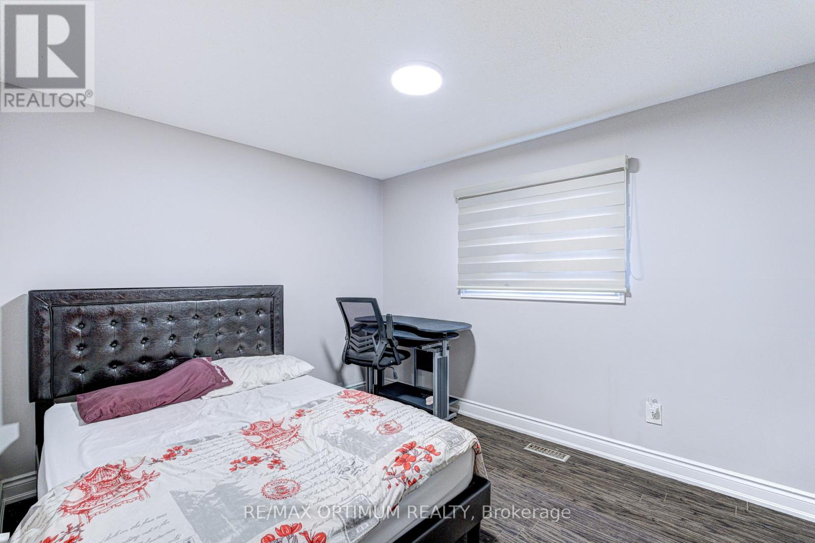 5 Roehampton Crescent Property Photo 15