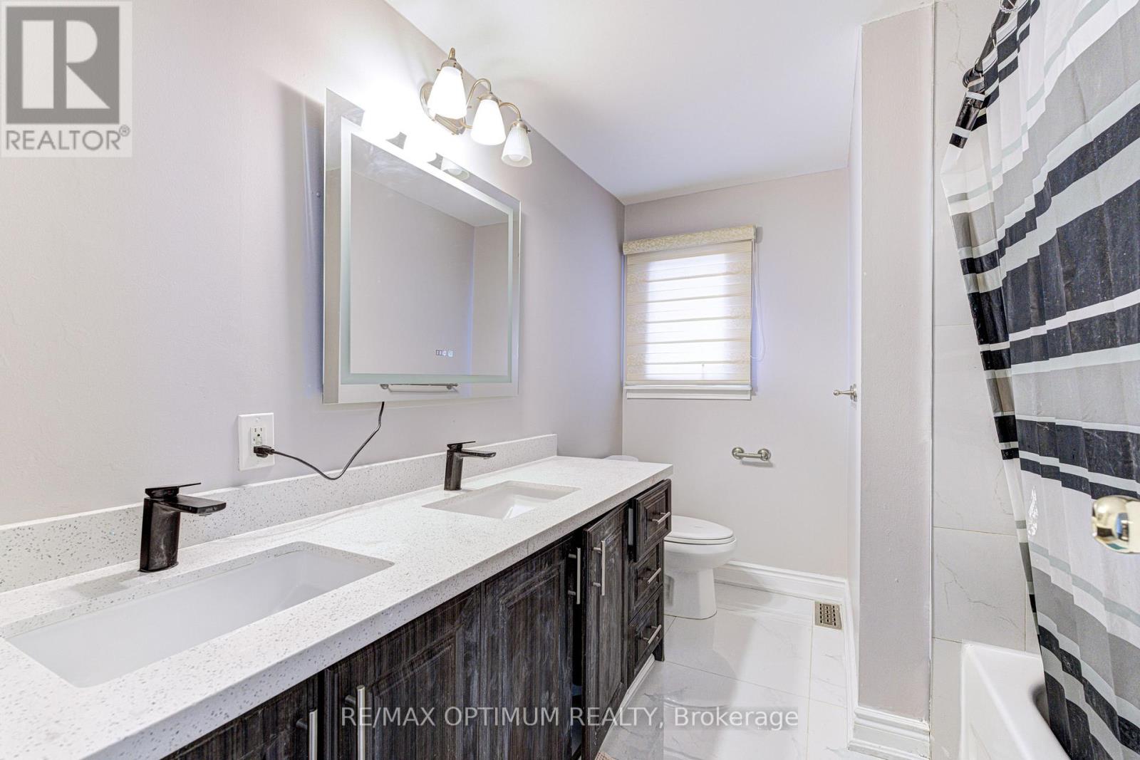 5 Roehampton Crescent Property Photo 17