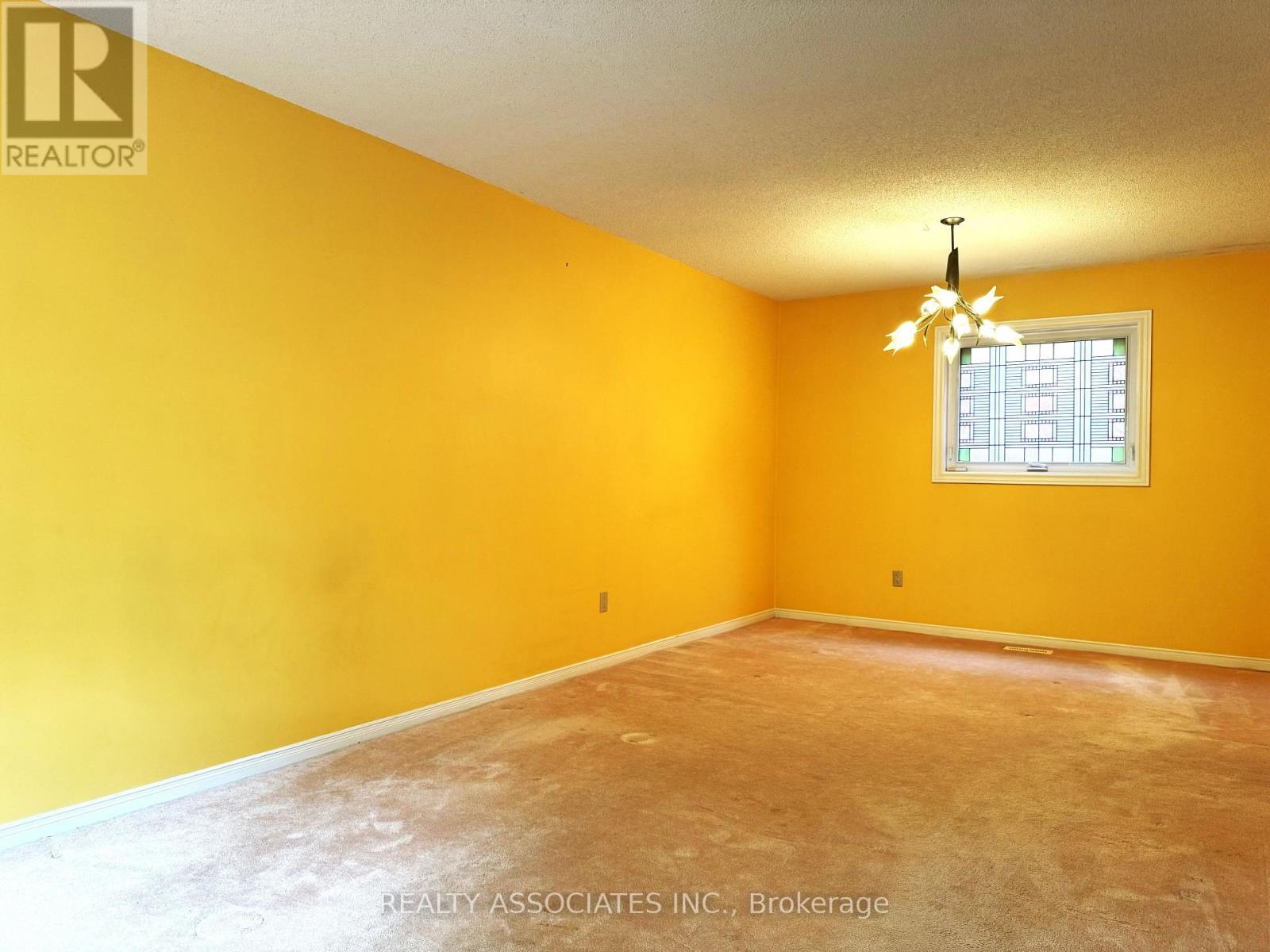 5577 Haddon Hall Road Property Photo 7