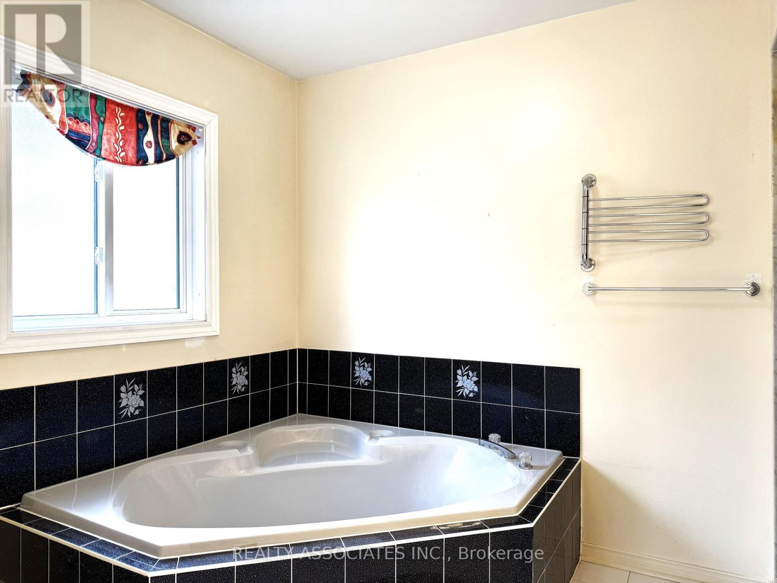 5577 Haddon Hall Road Property Photo 14