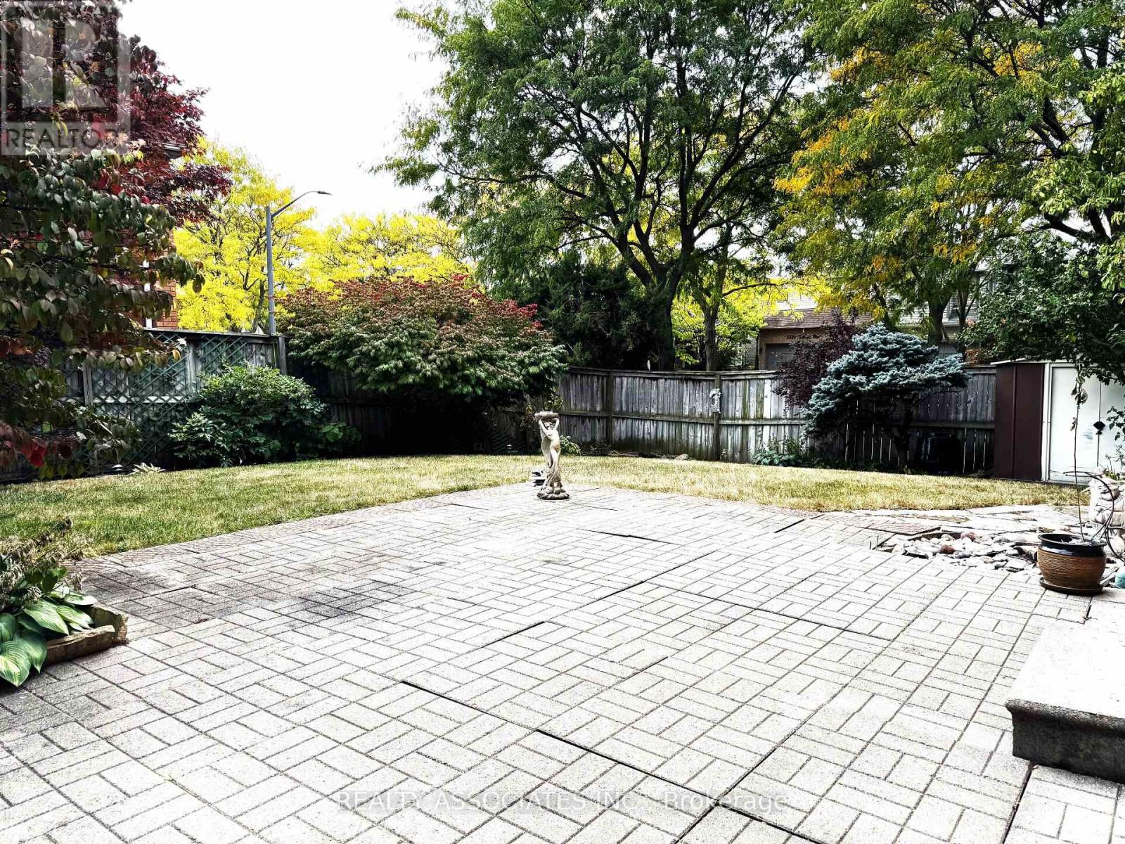 5577 Haddon Hall Road Property Photo 19