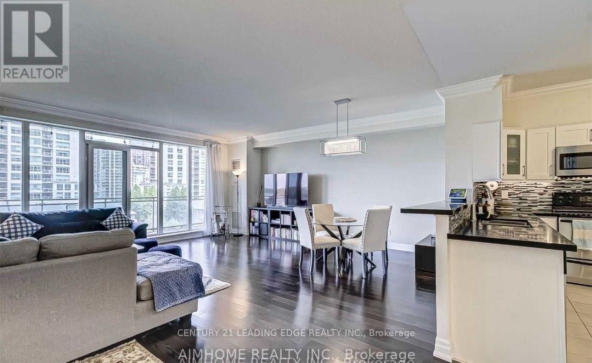 607 - 2119 Lakeshore Boulevard W Property Photo 3