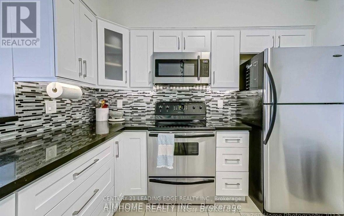 607 - 2119 Lakeshore Boulevard W Property Photo 5