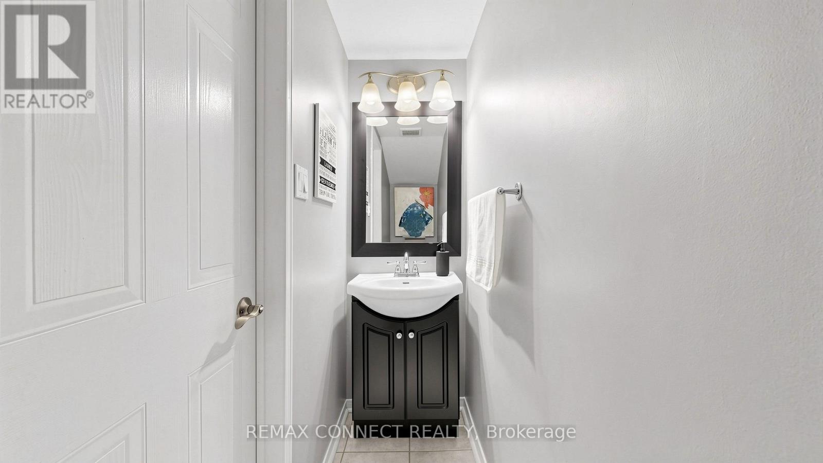 304 - 58 Sidney Belsey Crescent Property Photo 15