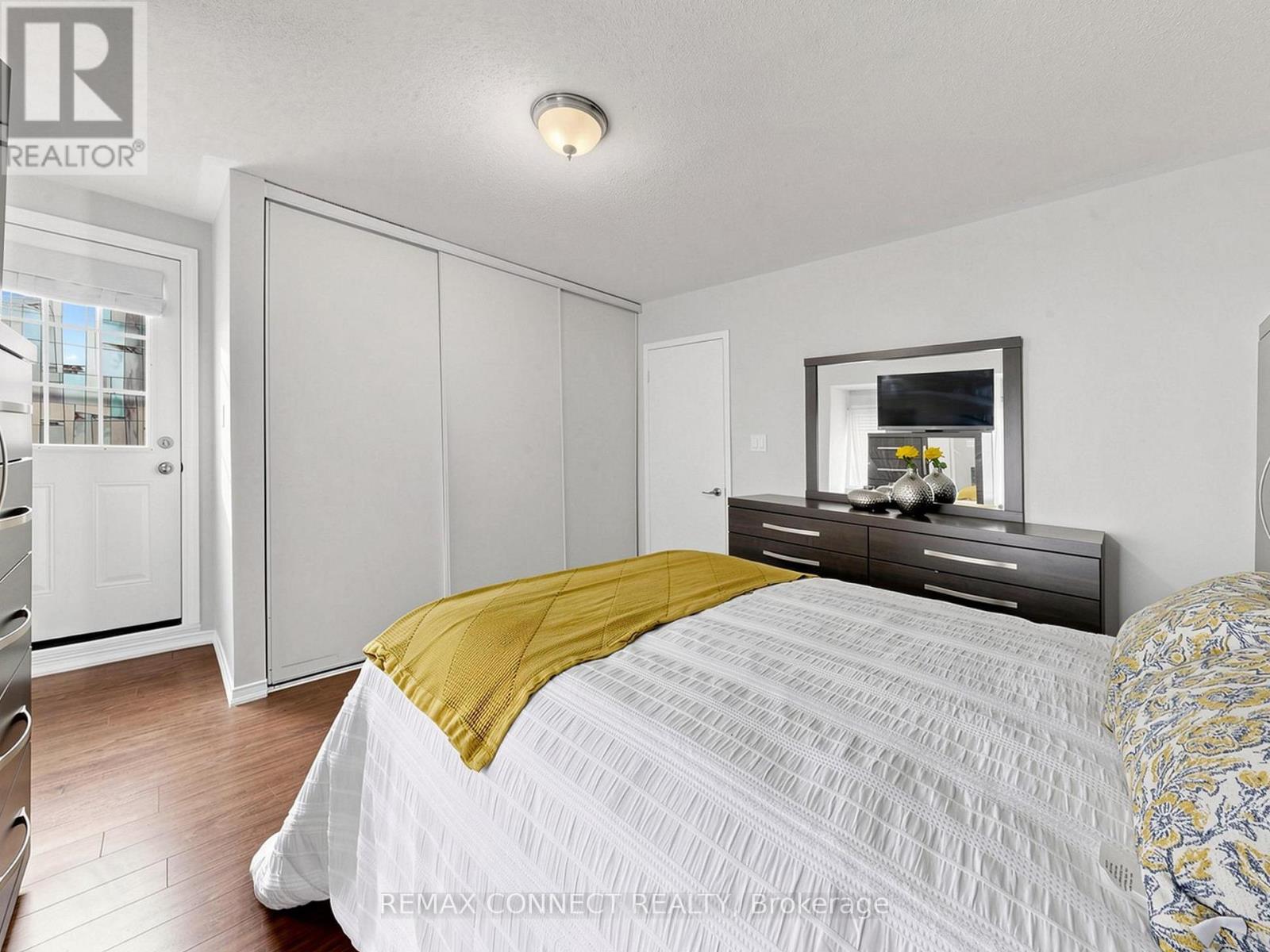 304 - 58 Sidney Belsey Crescent Property Photo 20