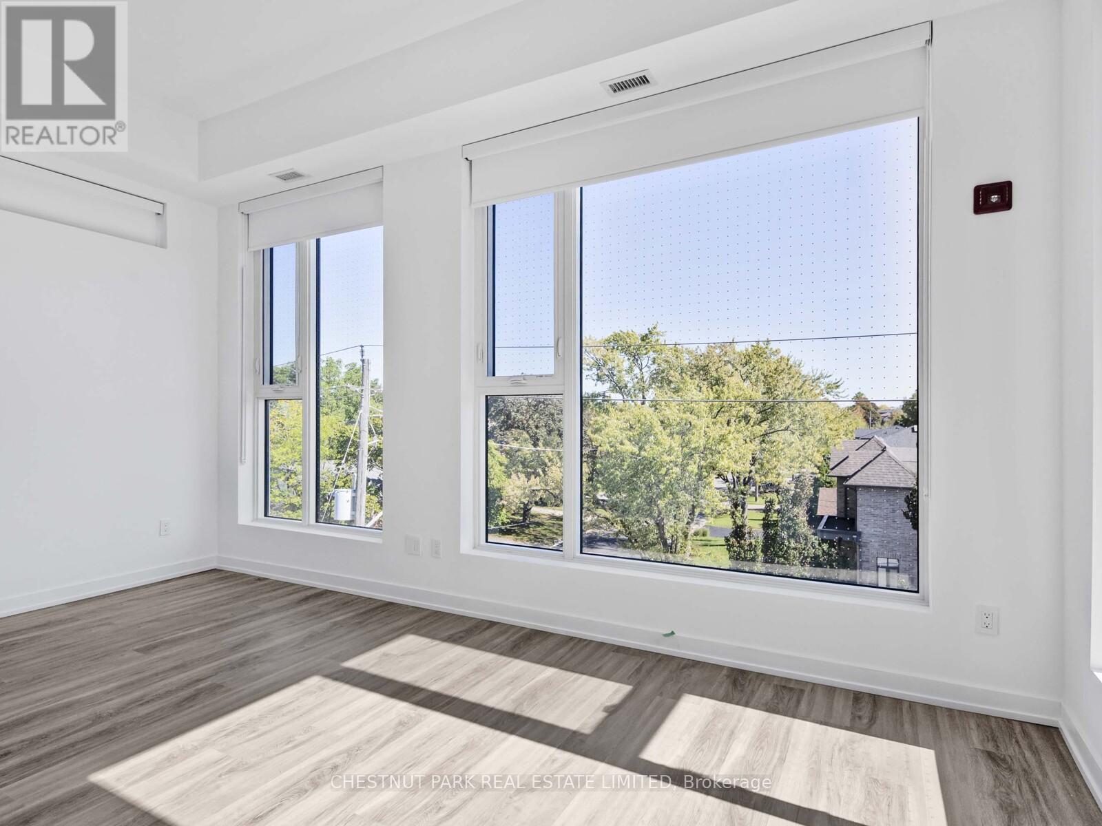 407 - 722 Marlee Avenue Property Photo 6