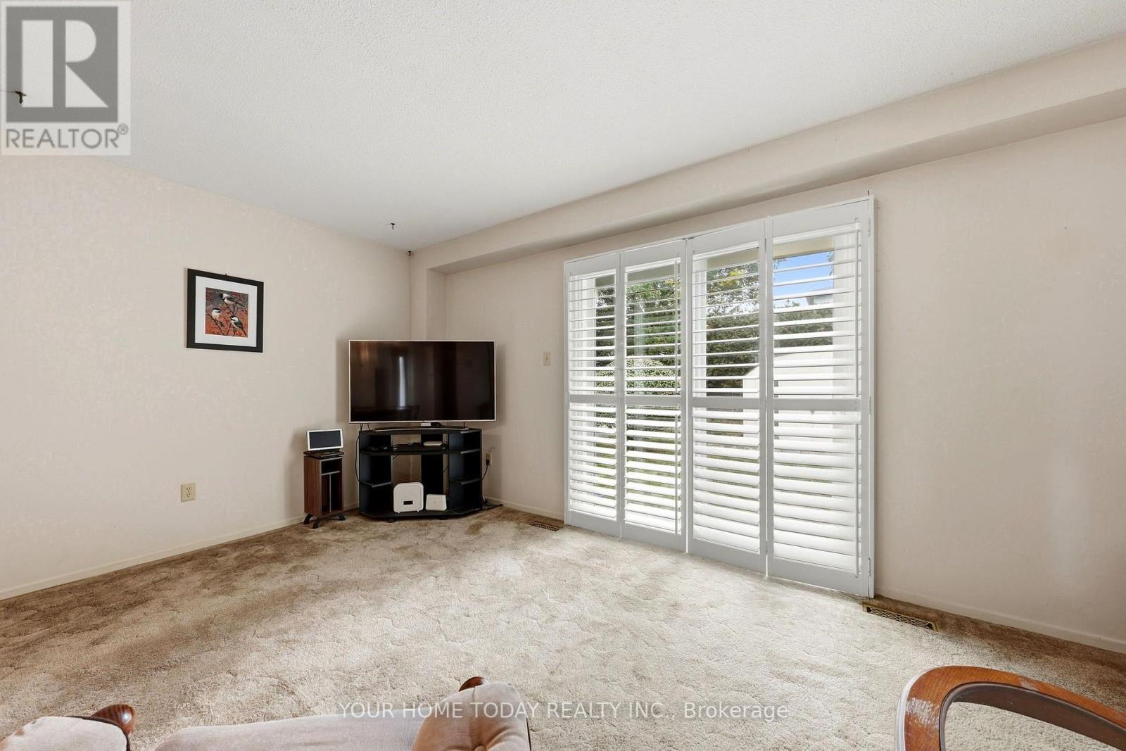 7 Greenore Crescent Property Photo 16