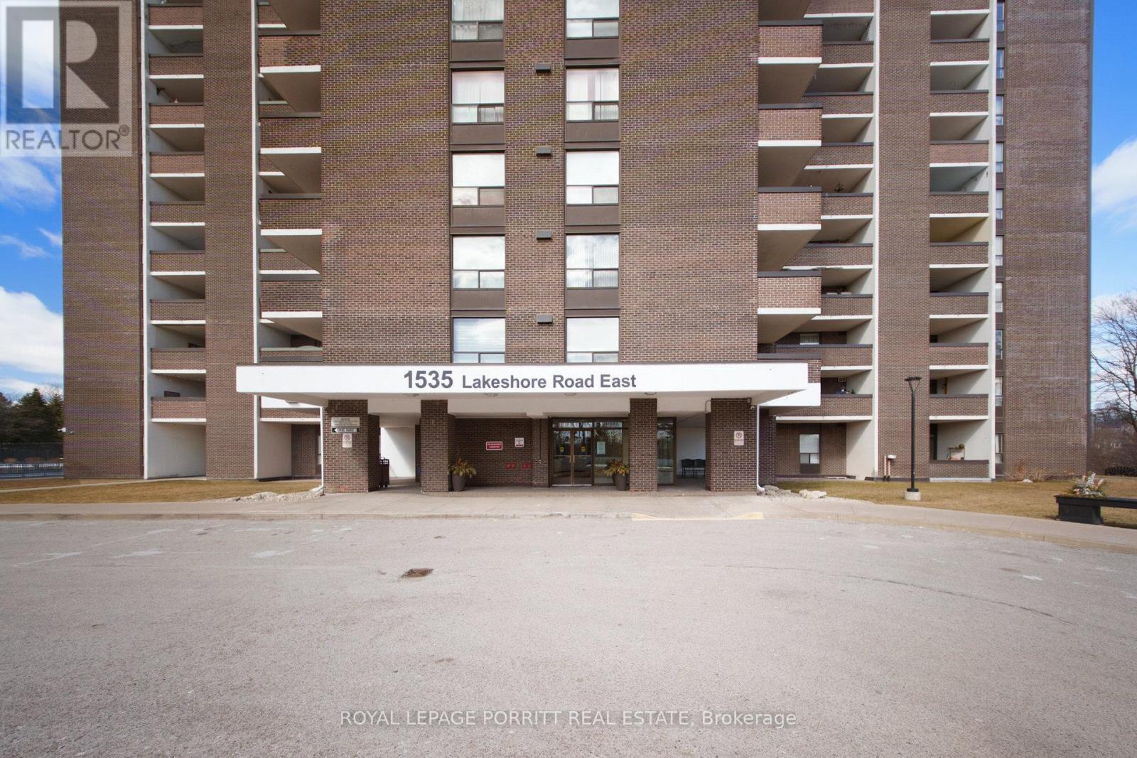 201 - 1535 Lakeshore Road E Property Photo 1
