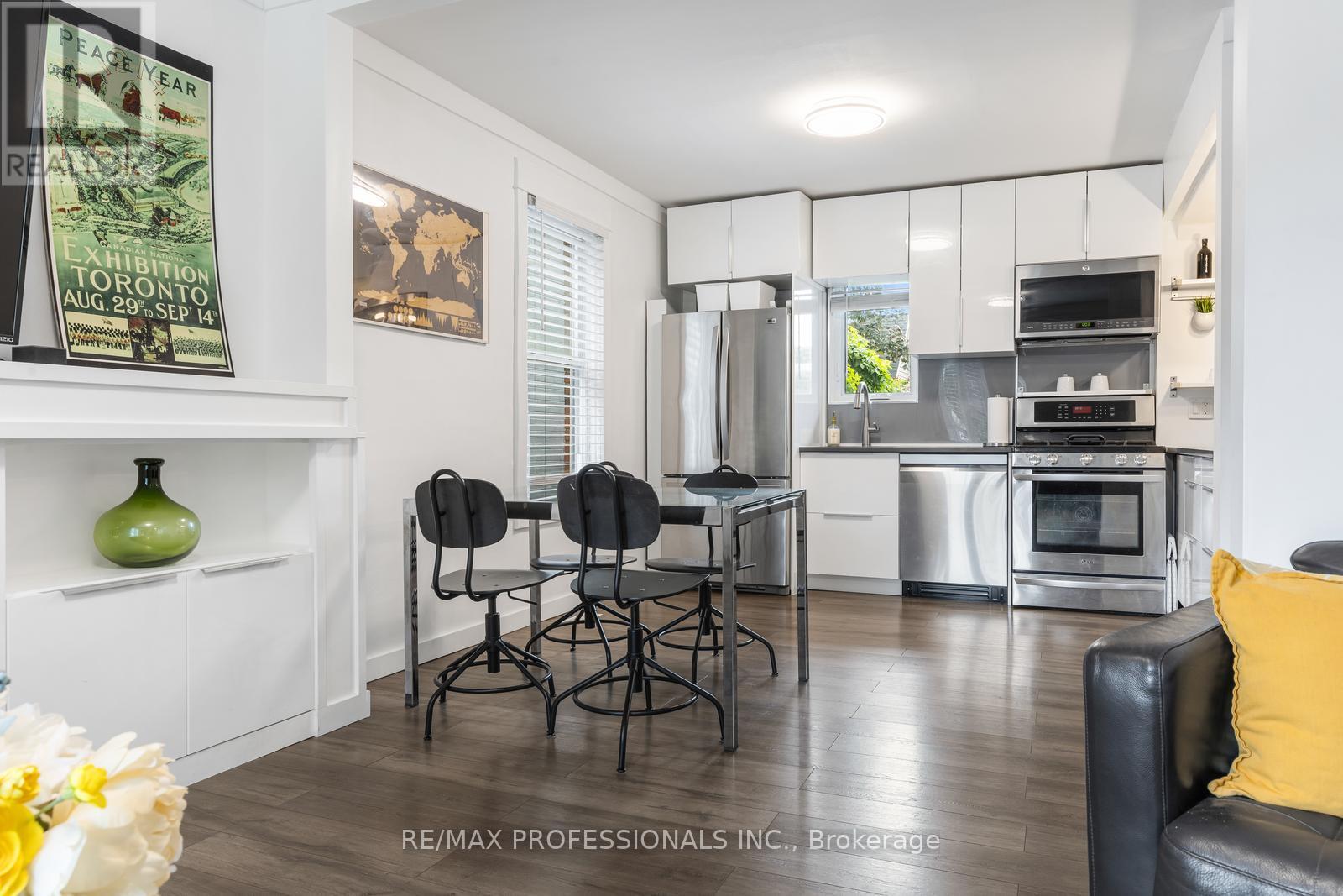 52 Third Street Property Photo 10