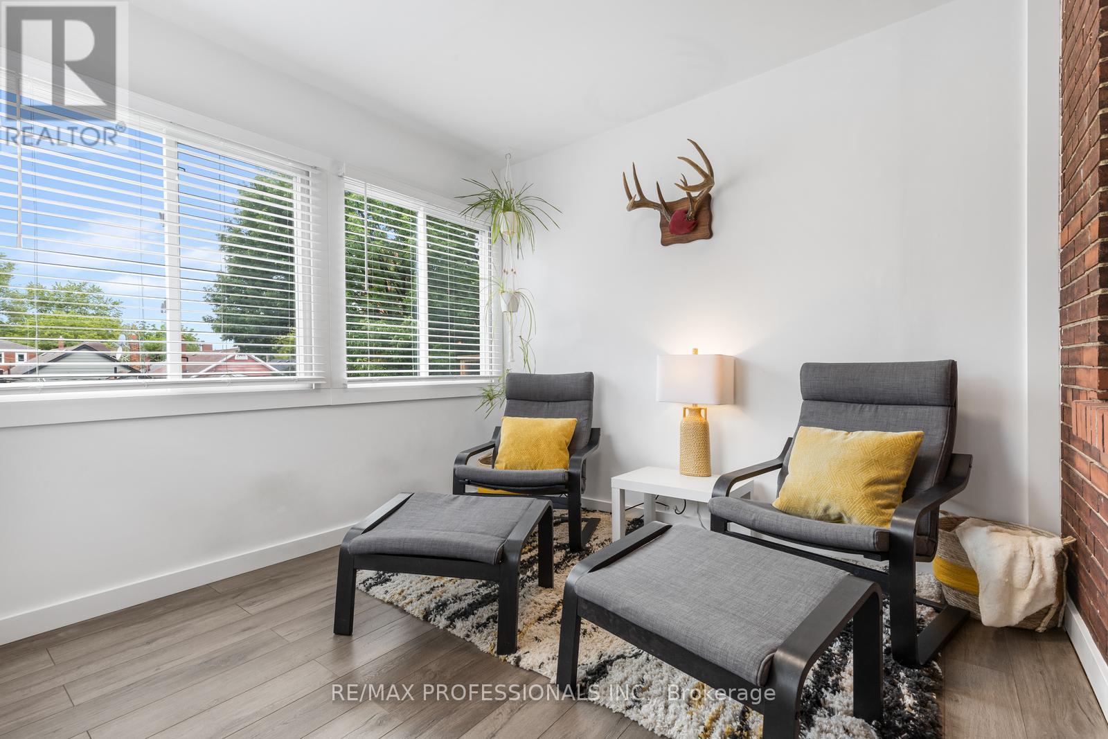 52 Third Street Property Photo 29