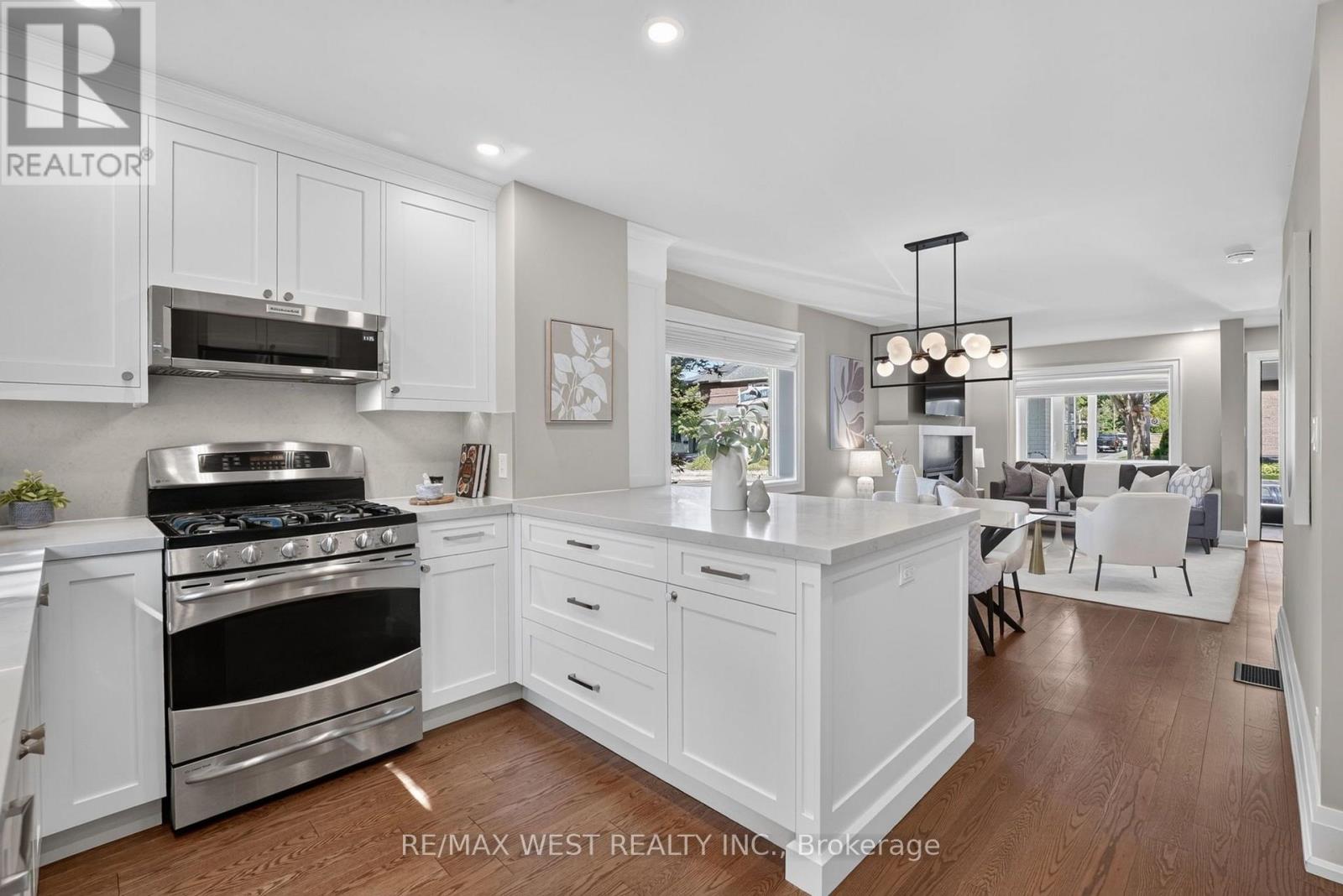 47 Deforest Road Property Photo 14
