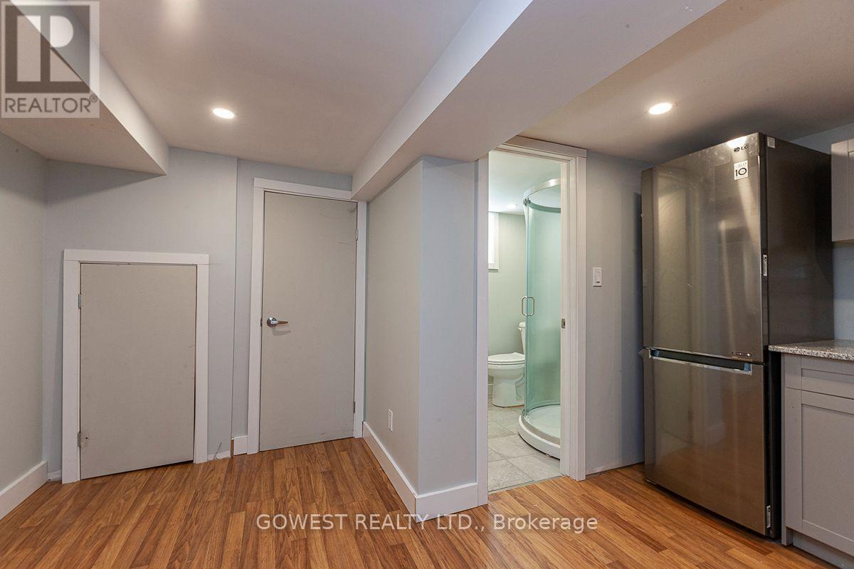 2 - 480 Jane Street Property Photo 12