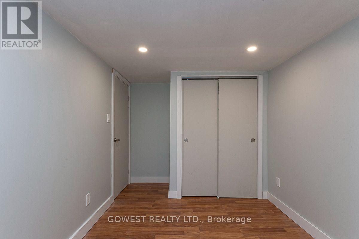 2 - 480 Jane Street Property Photo 13
