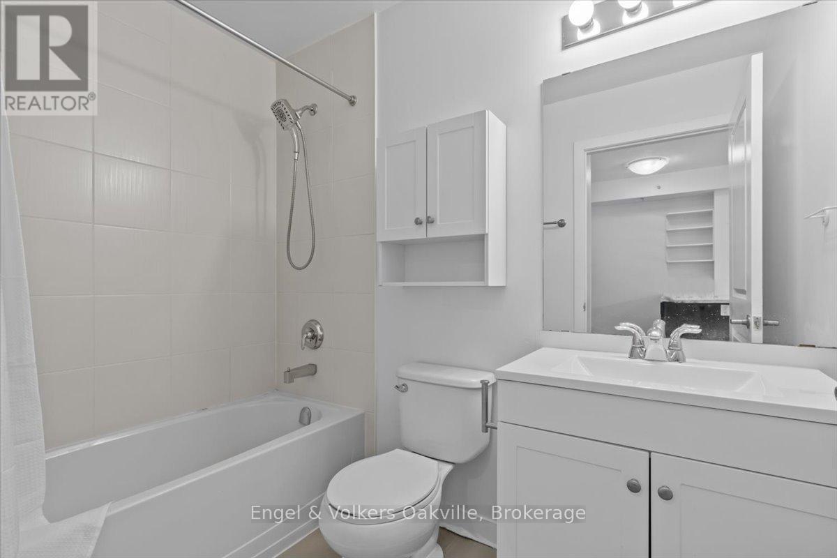 135 - 5010 Corporate Drive Property Photo 7