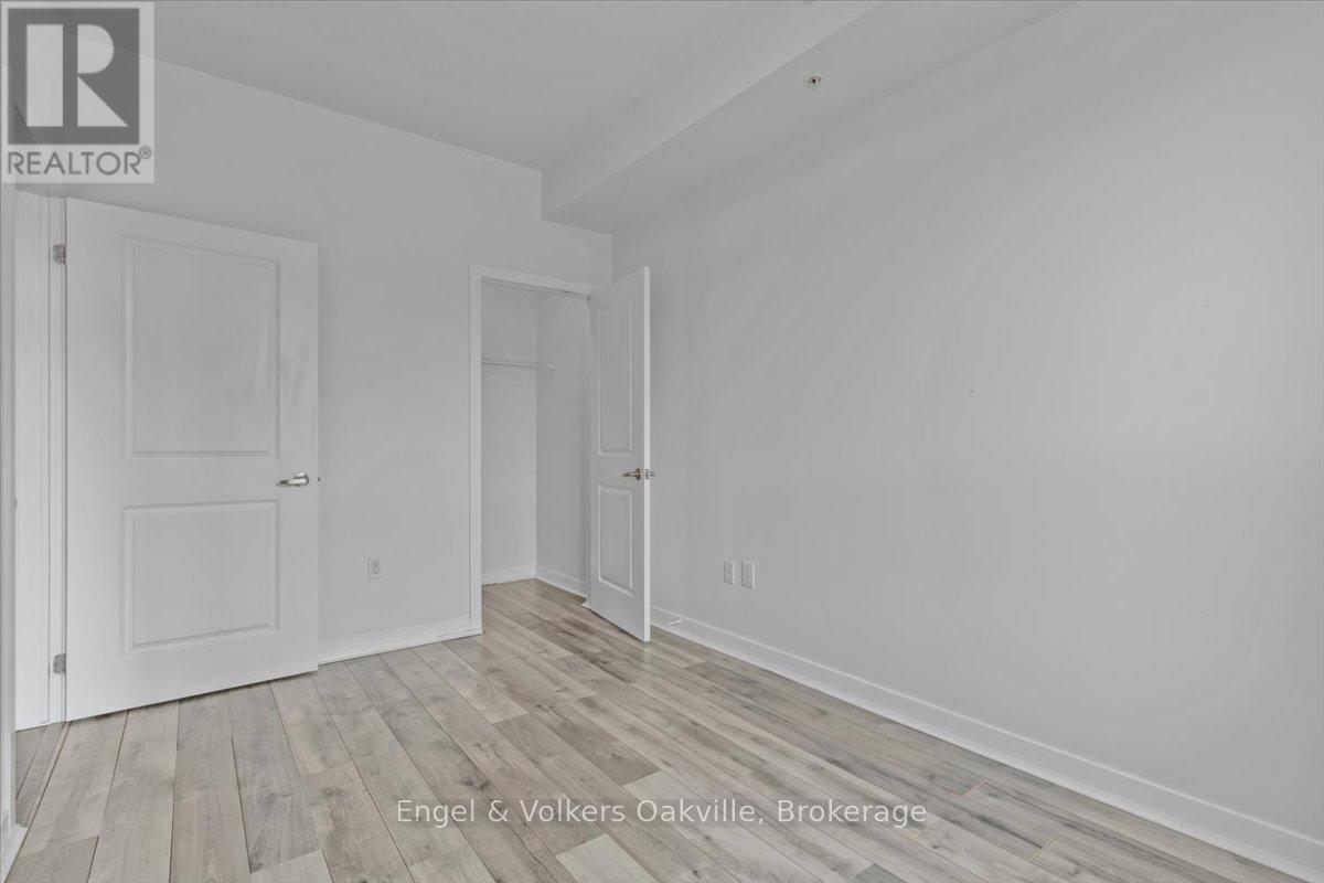 135 - 5010 Corporate Drive Property Photo 14
