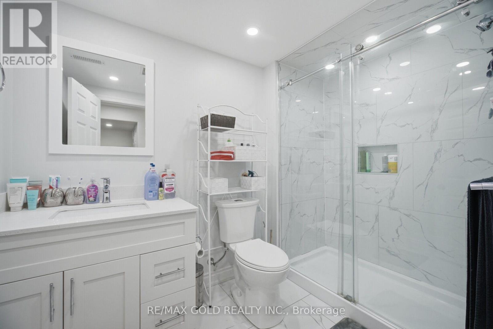 10 Sir Jacobs Crescent Property Photo 43