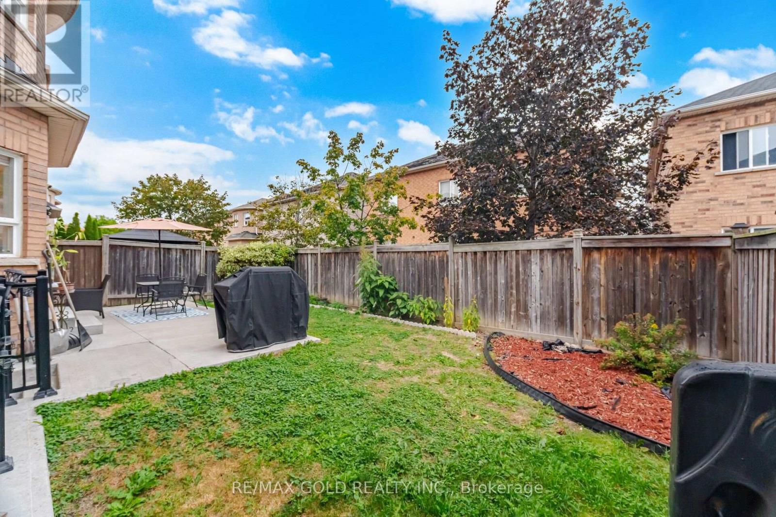 10 Sir Jacobs Crescent Property Photo 49