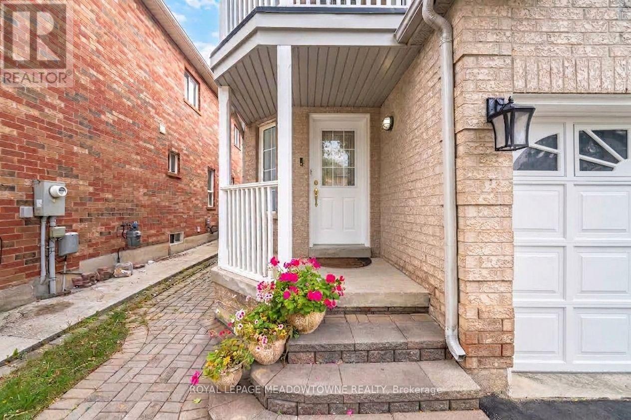 7 Secord Crescent Property Photo 4