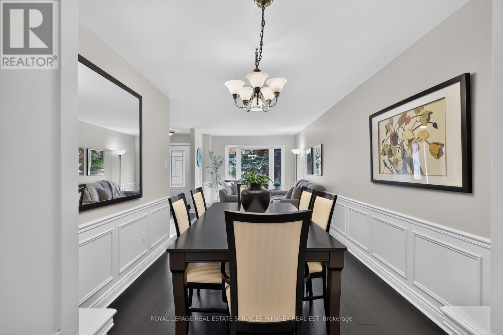 2467 Grindstone Court Property Photo 8
